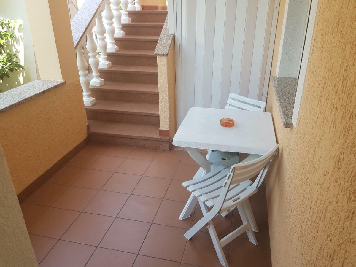 פורץ Apartment Vesna מראה חיצוני תמונה